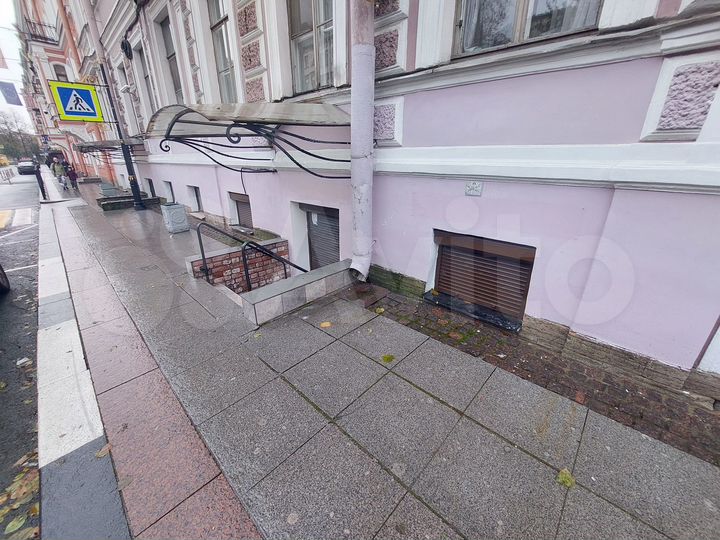 Кафе с ремонтом и низкой арендой, 142 м²