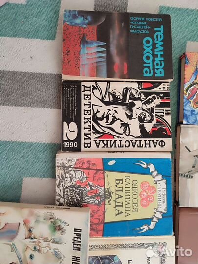 Книги фантастика издания 90-х гг, пакетом