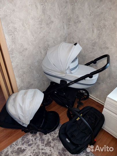 Б/У Коляска детская 3 в 1 Riko Basic Delta