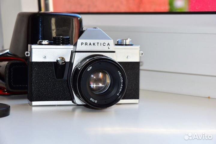 Praktica L Pentacon зеркалка Гелиос-44М-4 58mm f/2