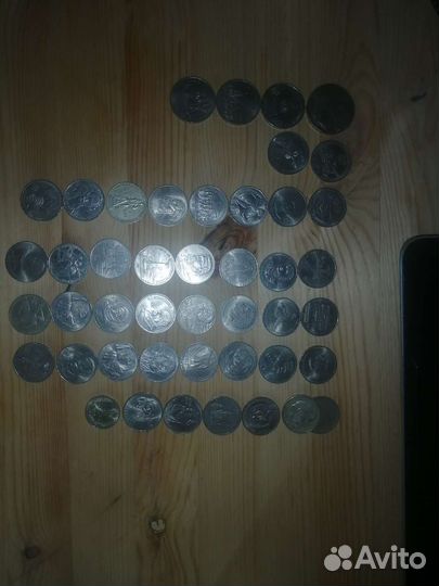 Юбилейные монеты