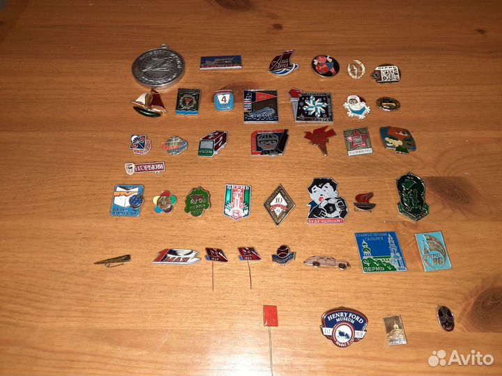 Коллекция значков СССР