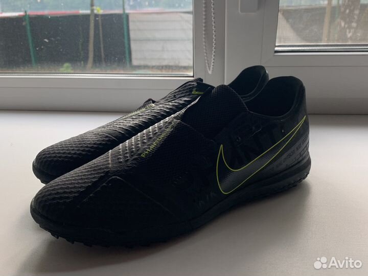 Сороконожки nike phantom