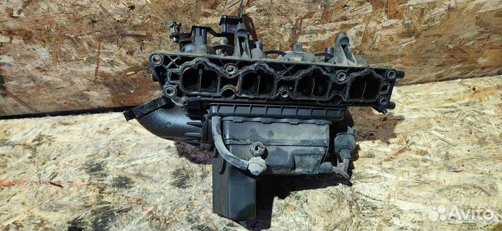 Коллектор впускной Opel Astra H 2004-2014