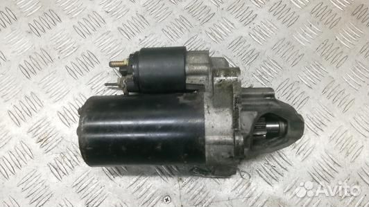 Стартер бензиновый audi A4 B6 (PBE09DF01)