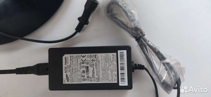 Монитор Samsung s20b300n