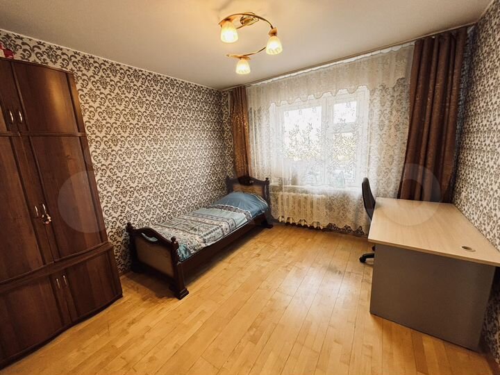 3-к. квартира, 75 м², 1/9 эт.