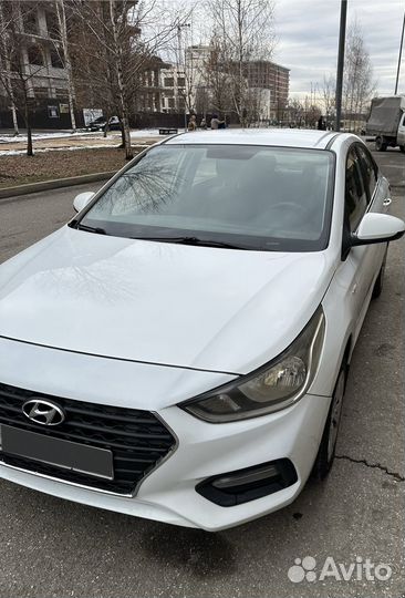 Hyundai Solaris 1.6 AT, 2019, 199 000 км