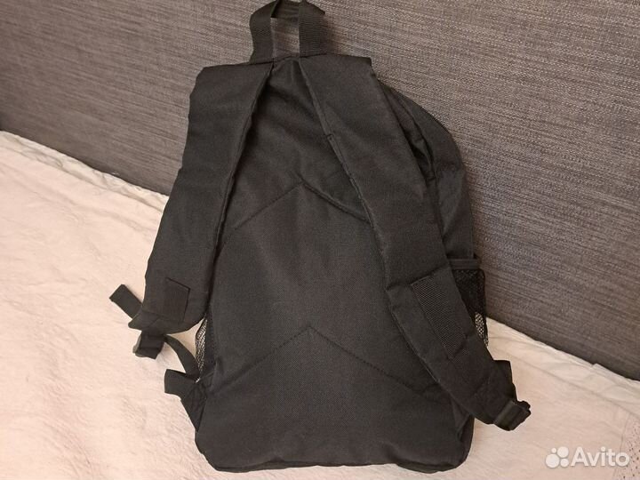 Рюкзак чёрный небольшой
