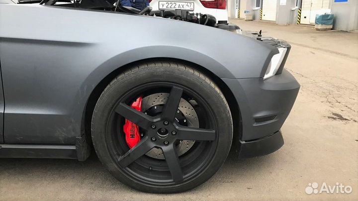 Спортивные тормоза Ford Mustang R19 380 мм 6pot