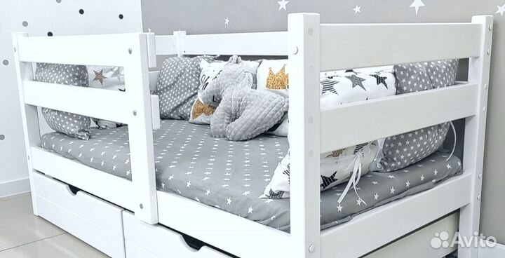 Детская кровать от 3-х лет с бортиками