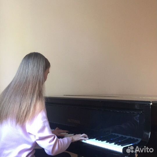 Репетитор по игре на фортепиано, сольфеджио