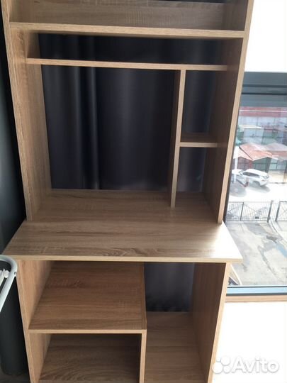 Стол для компьютера компактный