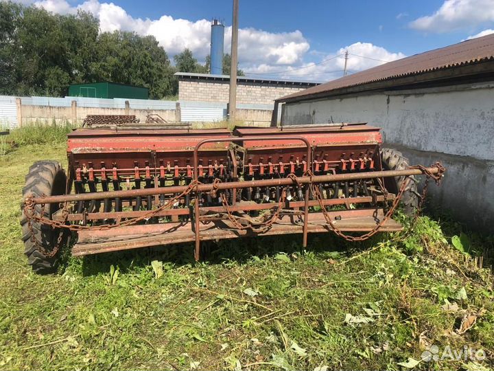 Сеялка зерновая 3 6