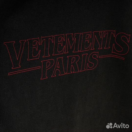 Футболка Vetements Paris