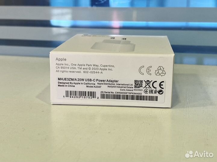 Зарядкв на iPhone, Блок зарядки iPhone 20w