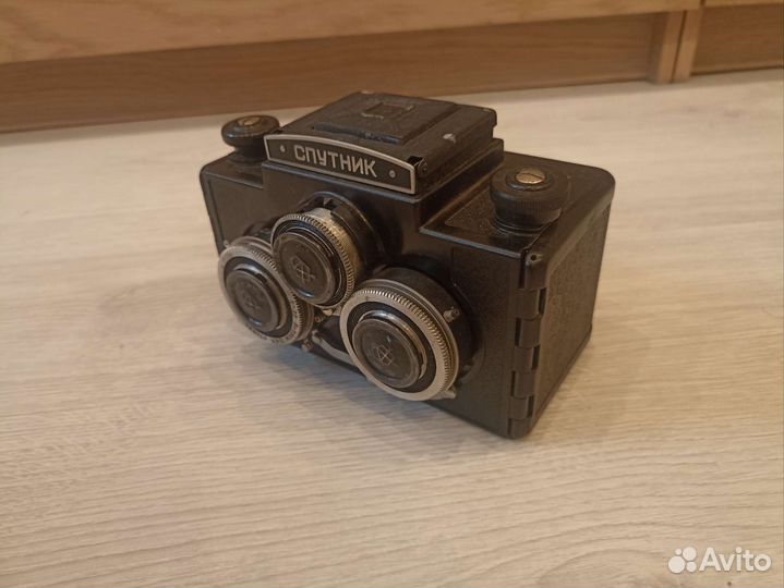 Зеркальный фотоаппарат Спутник