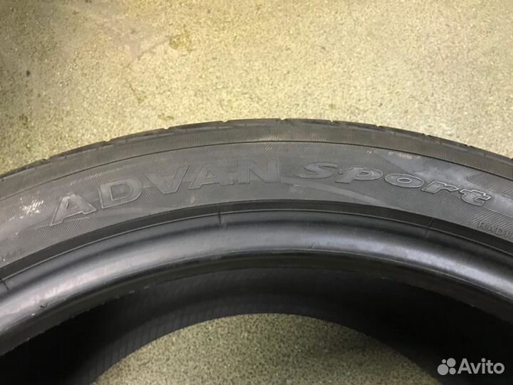 Yokohama Advan Sport V103B 295/35 R21