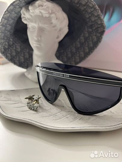 Солнцезащитные очки christian dior