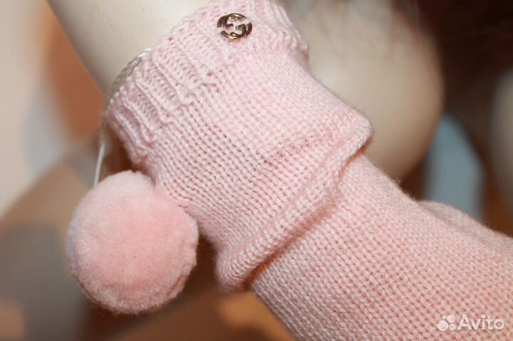 Gucci Новые высокие перчатки 4-6 лет