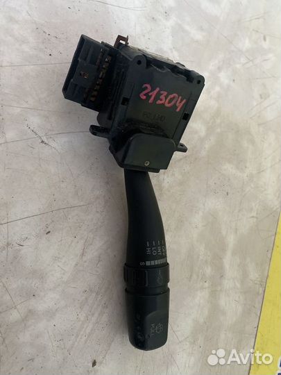 Переключатель подрулевой Hyundai Elantra xd