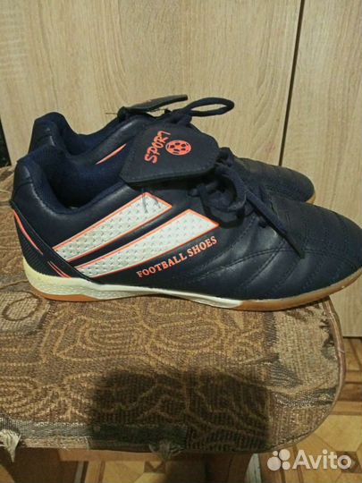 Кроссовки детские