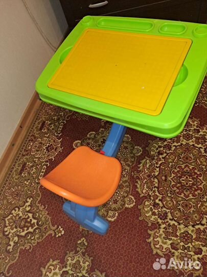 Парта для малыша