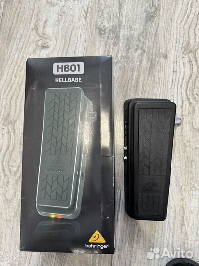 Behringer HB01 wah-wah педаль