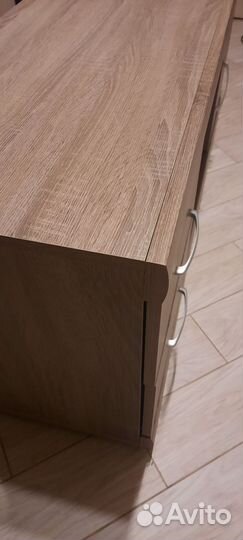 Тумба под телевизор