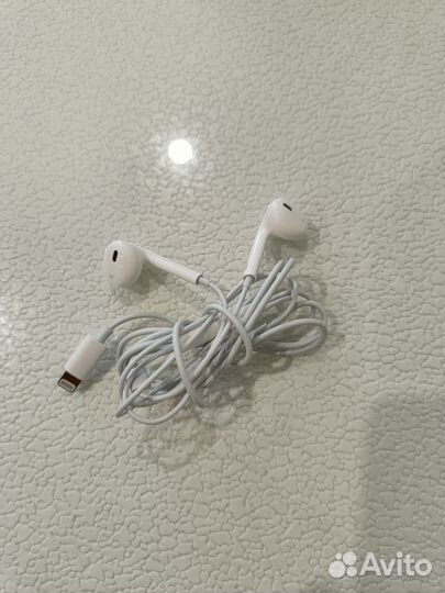 Наушники apple earpods lightning 3.5mm