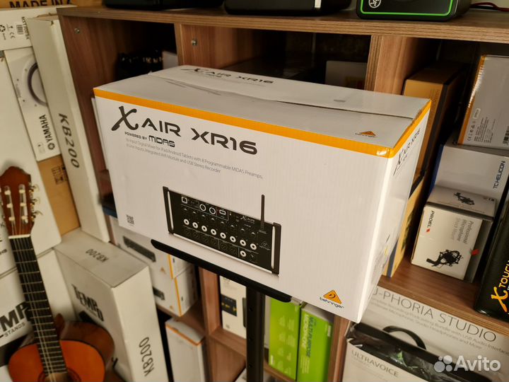 Behringer XR16 цифровой микшерный пульт Новый