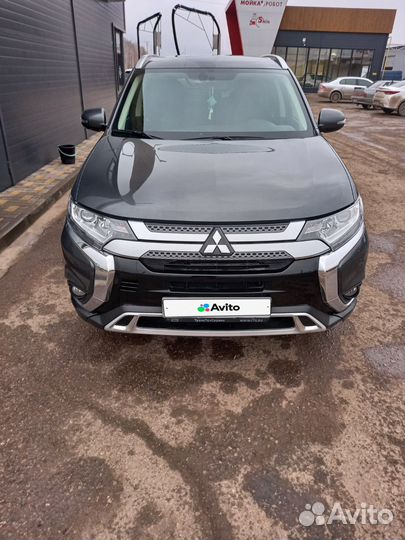Mitsubishi Outlander 2.0 CVT, 2020, 38 000 км