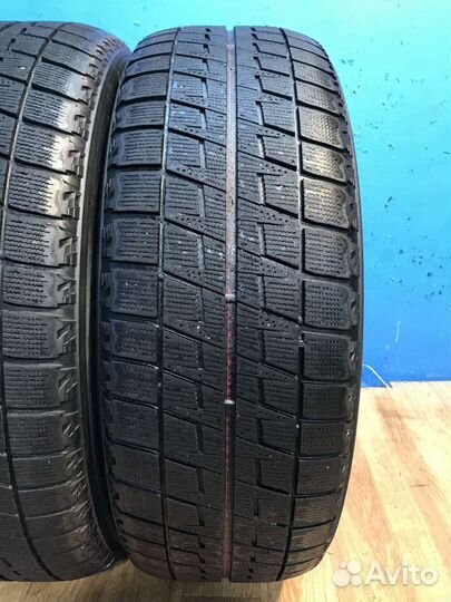 Bridgestone Blizzak Revo2 215/60 R17