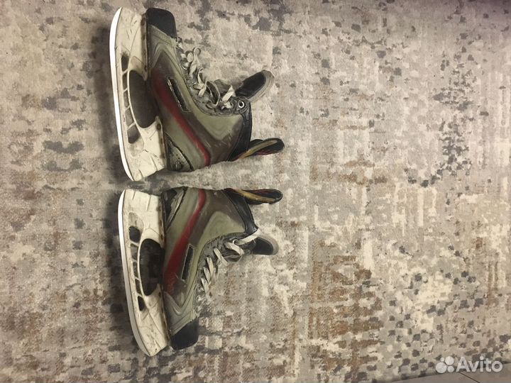 Коньки Bauer x7.0