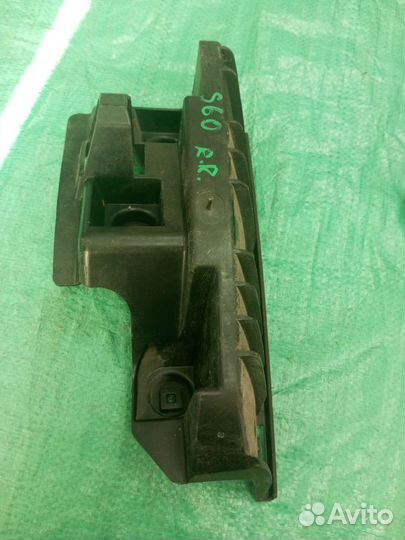 Накладка Volvo S60 08693389