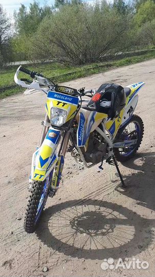 Продам Motoland tt 250 (172fmm) 250 кубов