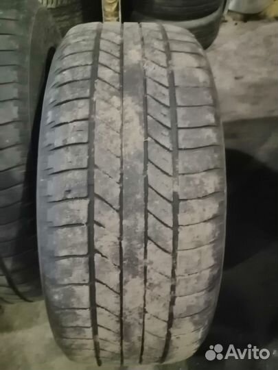 Goodyear Aquatred 255/55 R19 111V