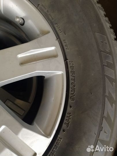 Bridgestone Blizzak Spike-01 16/70 R16