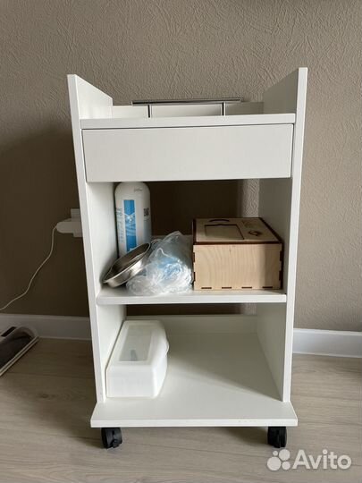 Тележка косметологическая с ящиками