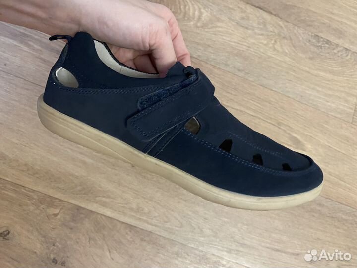 Школьная обувь