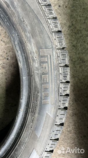 Pirelli Ice Zero FR 225/50 R17