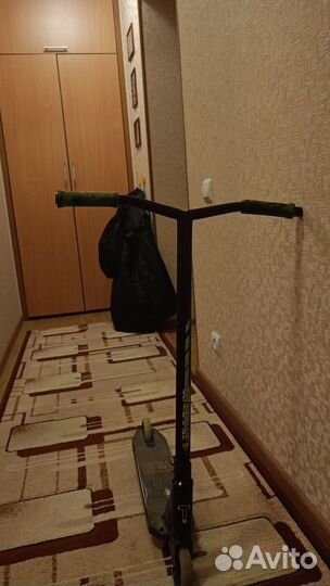 Трюковой самокат tech team duker 202