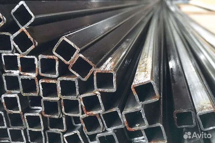 Профильная труба 20х20