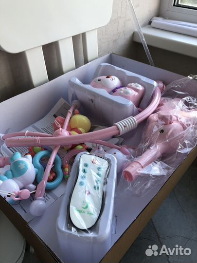 Музыкальная карусель на кроватку