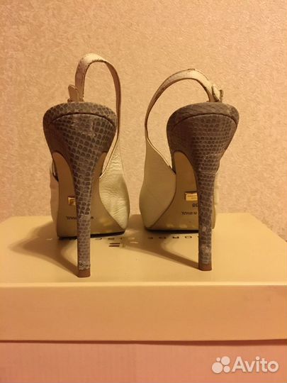 Босоножки женские 38 размер