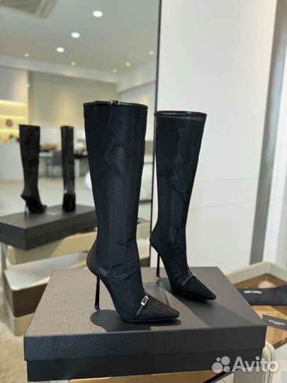 Сапоги Yves Saint Laurent