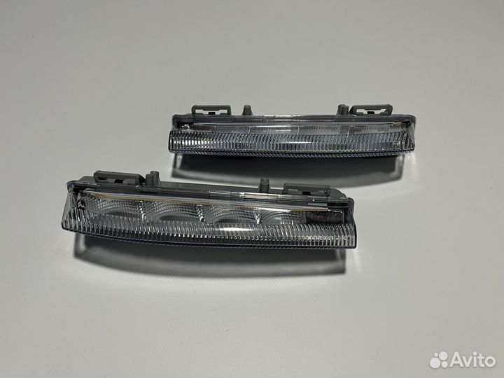 Дневные ходовые огни Mercedes W212 W204 новые