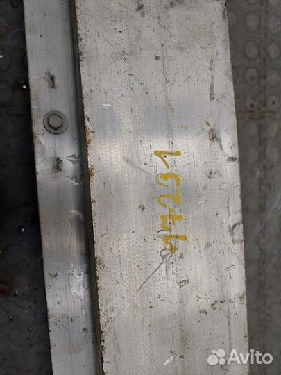 Усилитель бампера задний Chevrolet Camaro 2018