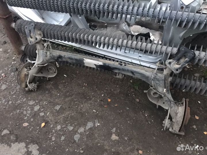 Citroen C4 задняя балка в сборе