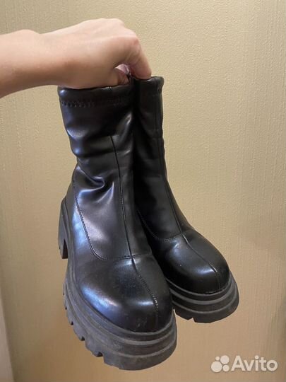 Ботинки зимние женские